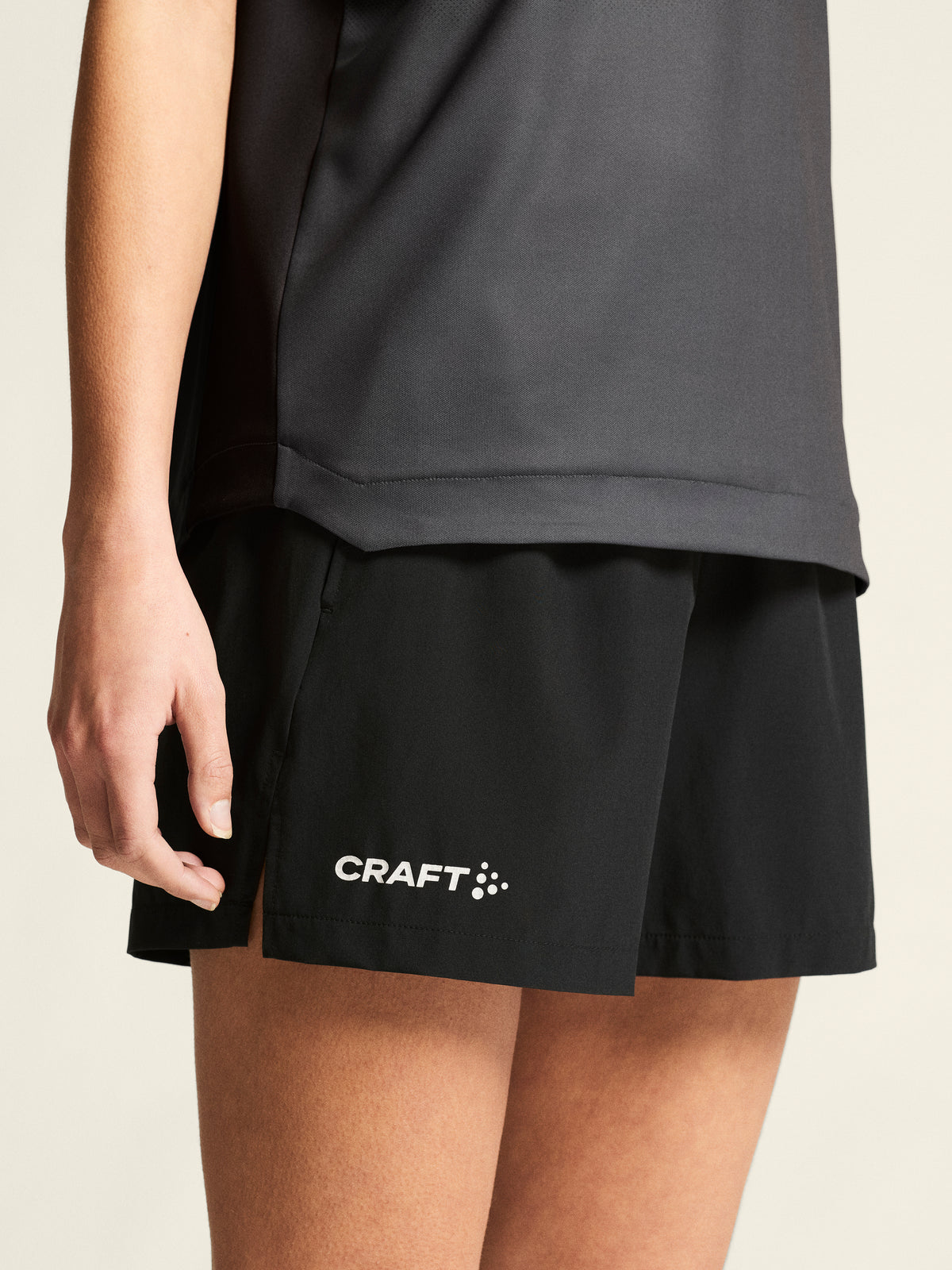 Craft Ability Shorts Damen in Schwarz, Detailansicht