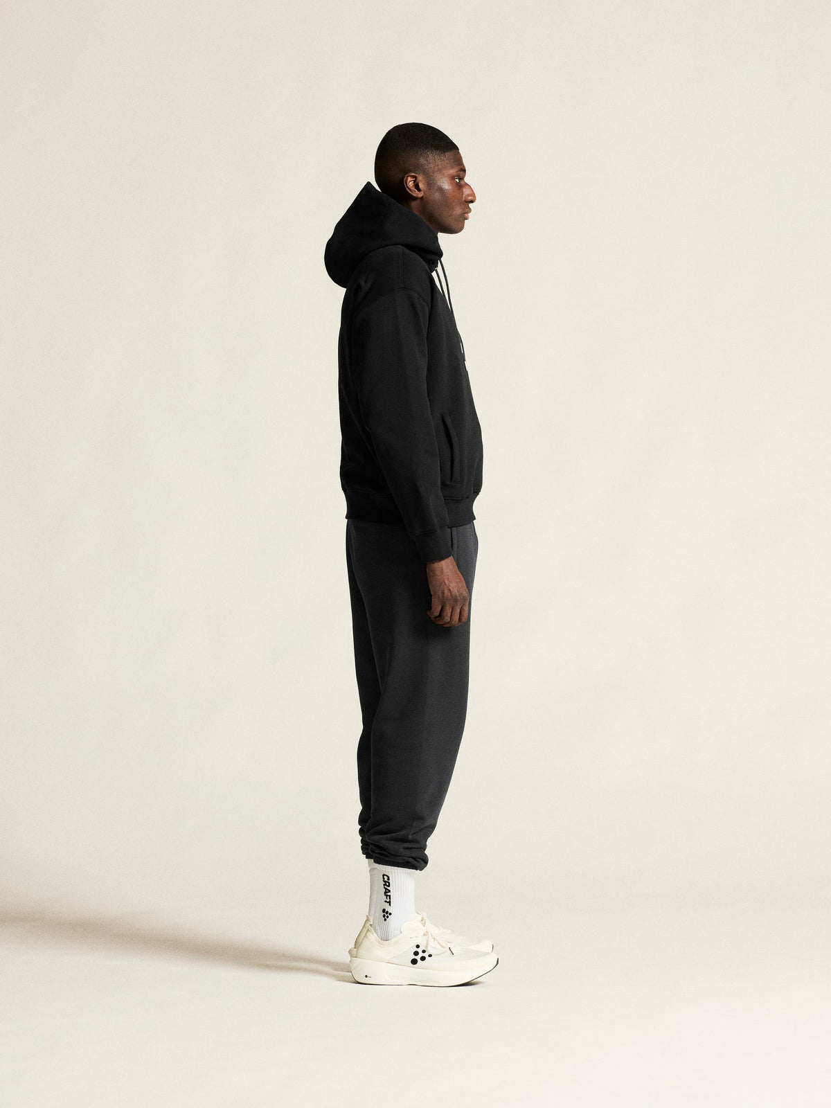 Craft Frequent Hoodie Herren in Schwarz, Detailansicht