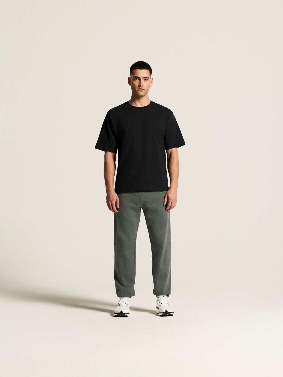 Craft Frequent Sweatpants Herren in Grau, Detailansicht