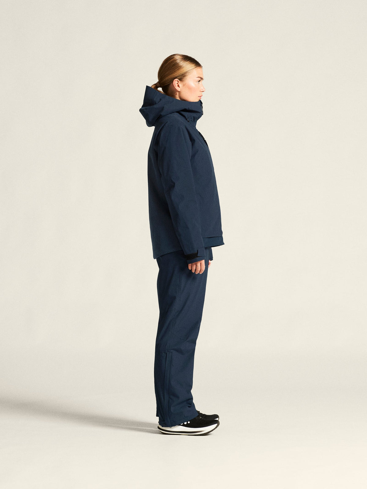 Craft Explore Padded Pants Damen in Dunkelblau, Detailansicht