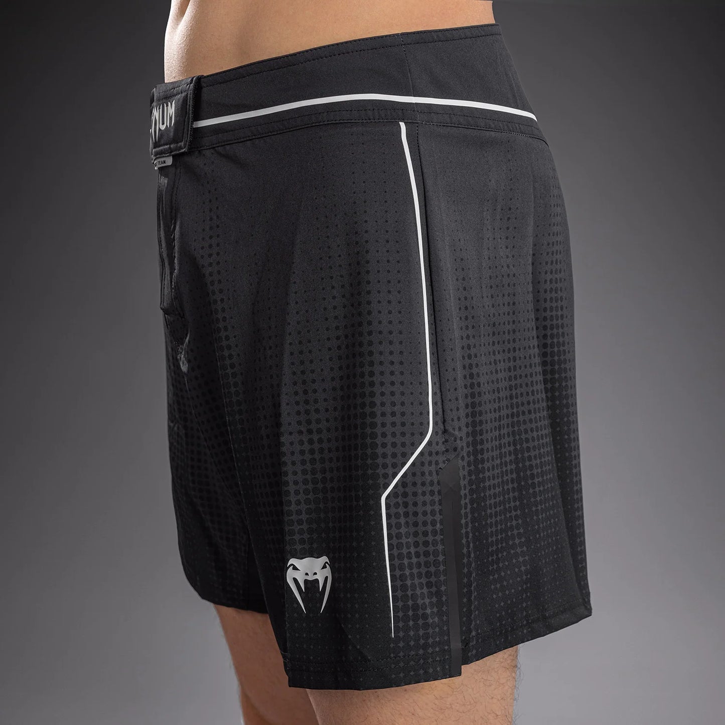 VENUM - Stealth Fightshorts