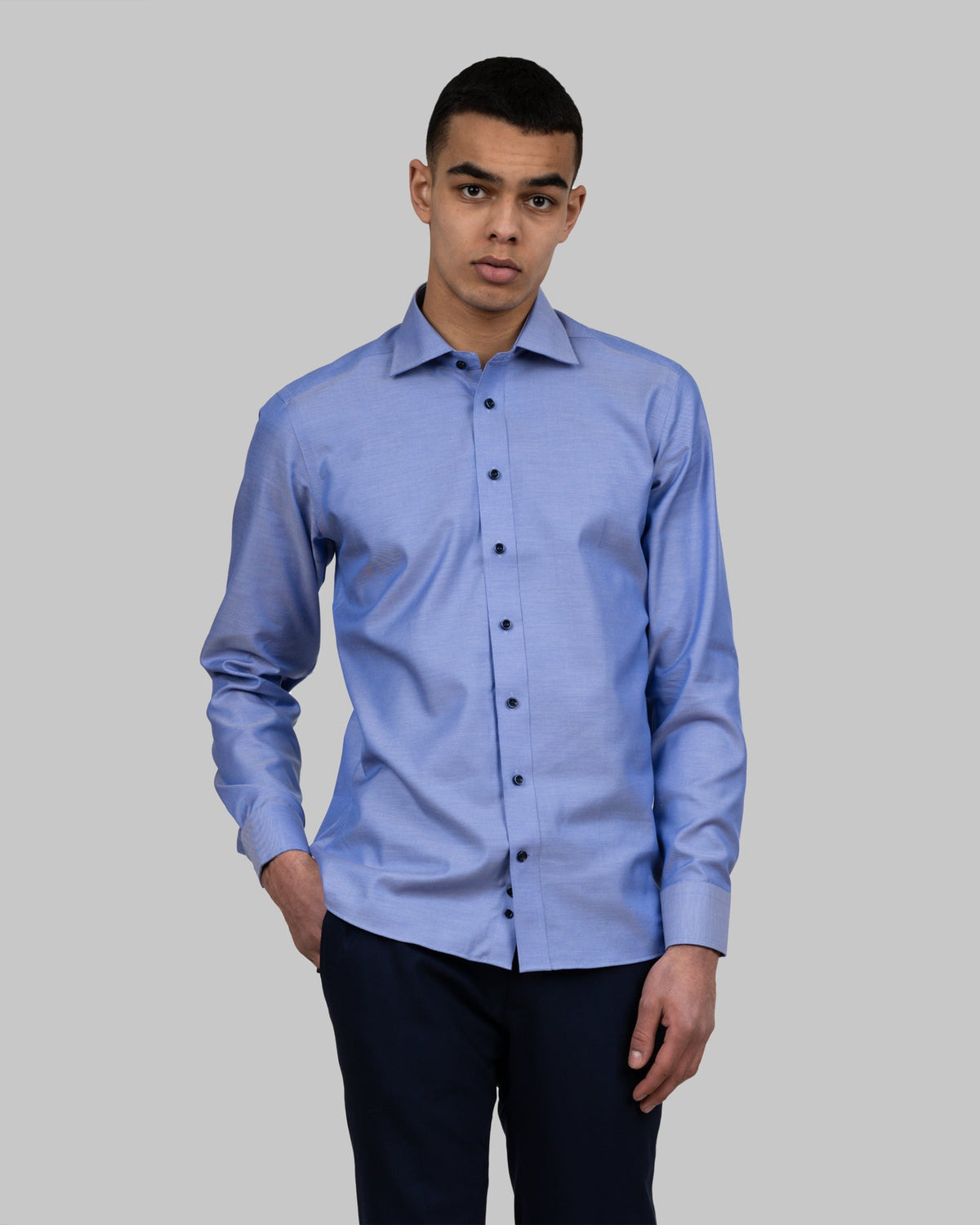 J.Harvest & Frost GB01 Twill Slim Mittelblau, Produktansicht