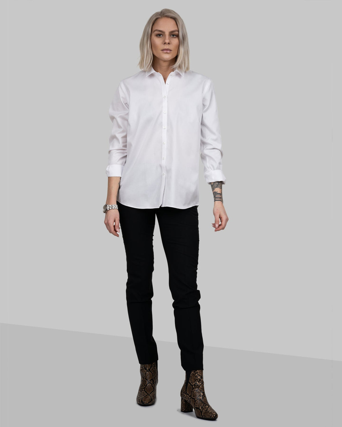 J.Harvest & Frost GB01 Twill Relaxed Woman Weiss, Produktansicht