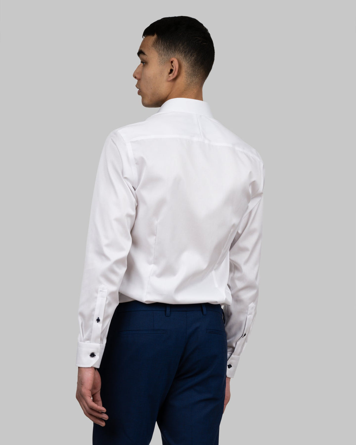 J.Harvest & Frost RB20 Twill Slim Weiss/Marineblau, Produktansicht