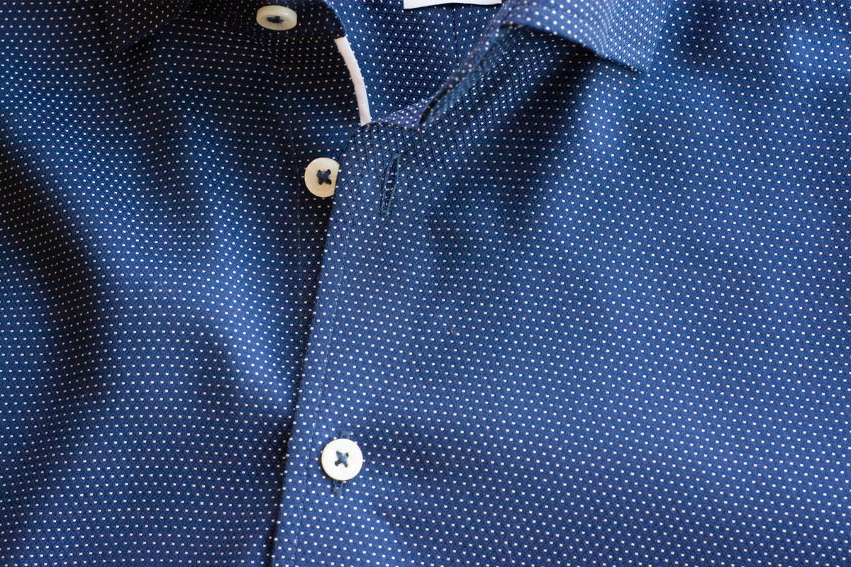 J.Harvest & Frost PB49 Jacquard Regular Marineblau/Weiss gepunktet, Produktansicht
