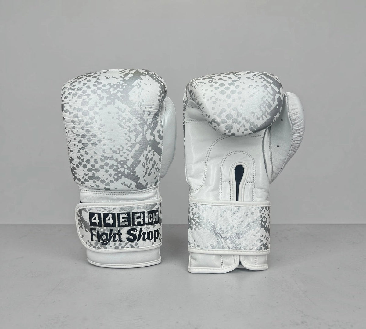 44er Boxhandschuhe Snake, Vorderseite und Handfläche