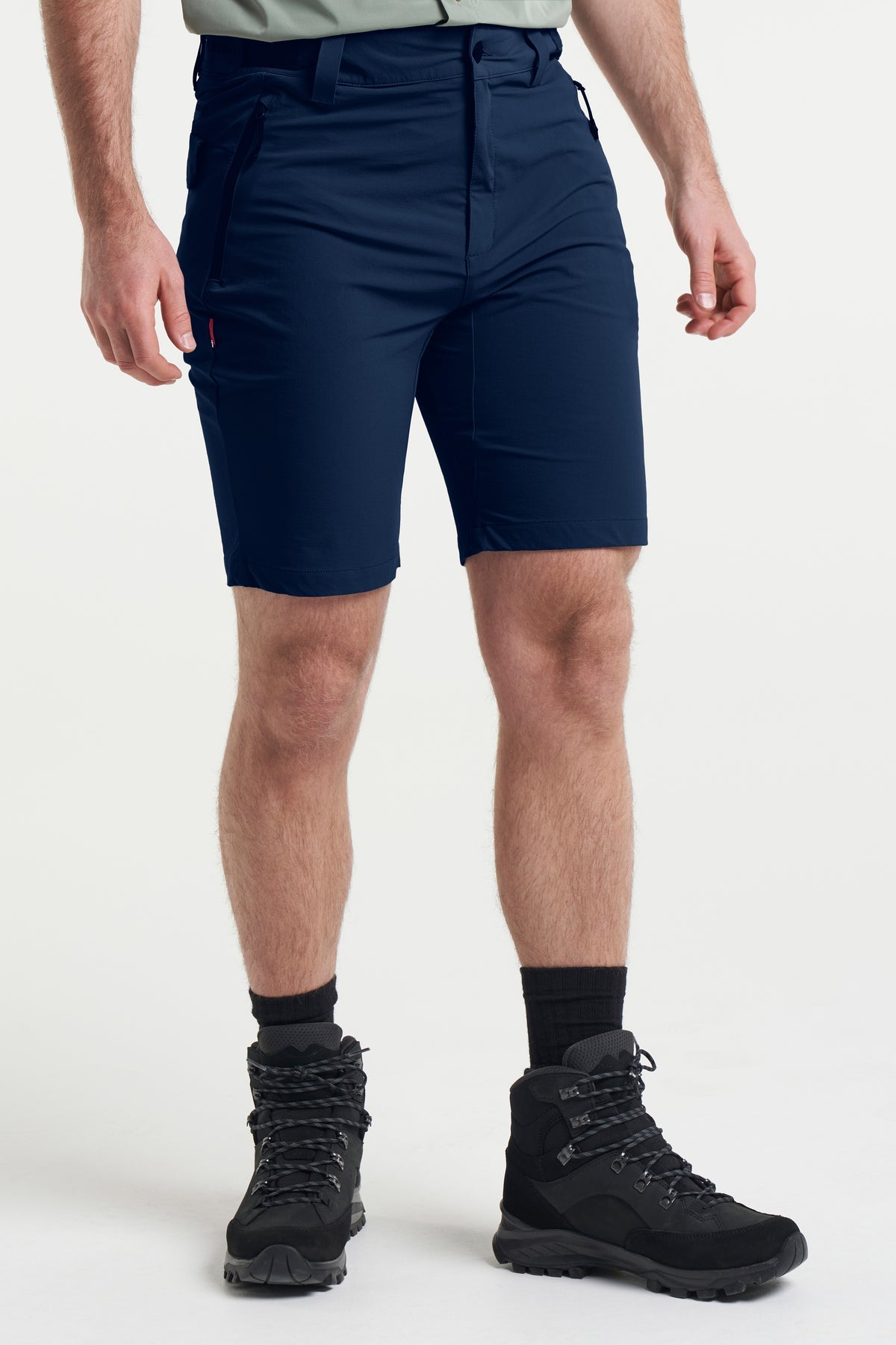 Tenson TXlite Adventure Shorts Men Dunkelmarineblau, Produktansicht