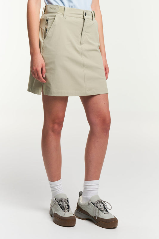 Tenson TXlite Skort Women Beige, Vorderansicht