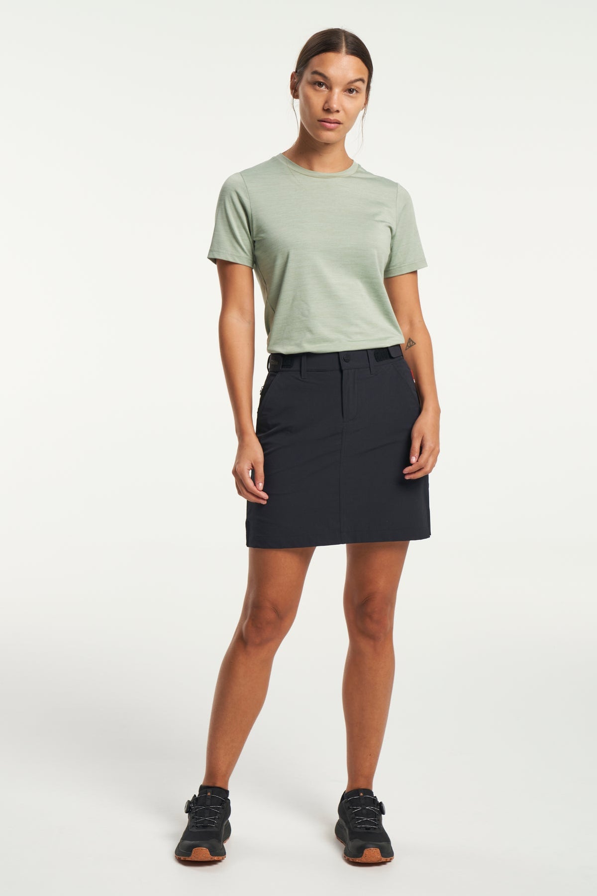 Tenson TXlite Skort Women Schwarz, Produktansicht