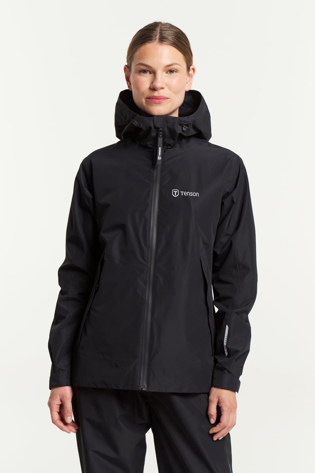 Tenson Winga Rain Jacket Women Schwarz, Vorderansicht