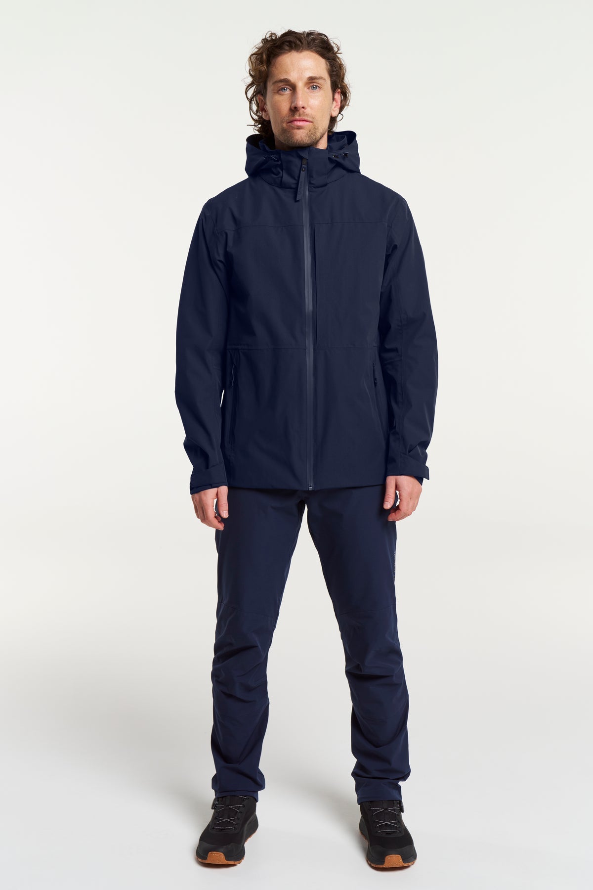Tenson Cloudburst Jacket Men Dunkelmarineblau, Produktansicht