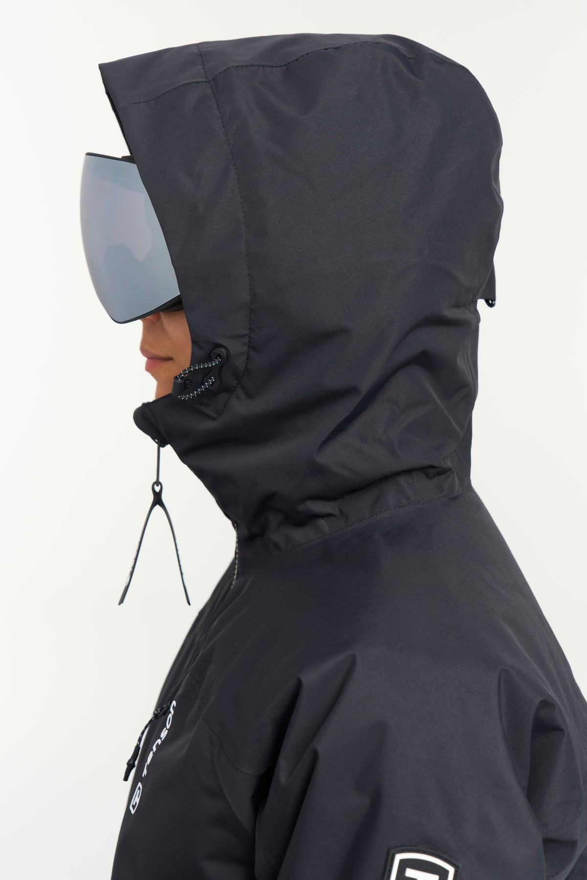 Tenson Niseko Ski Jacket Women Schwarz, Produktansicht