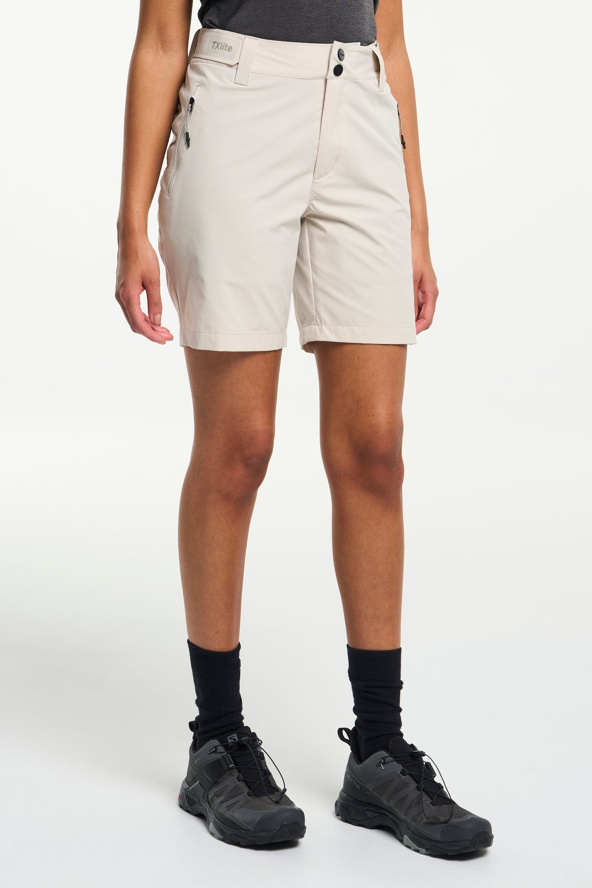 Tenson TXlite Stretch Shorts Women Sand, Produktansicht