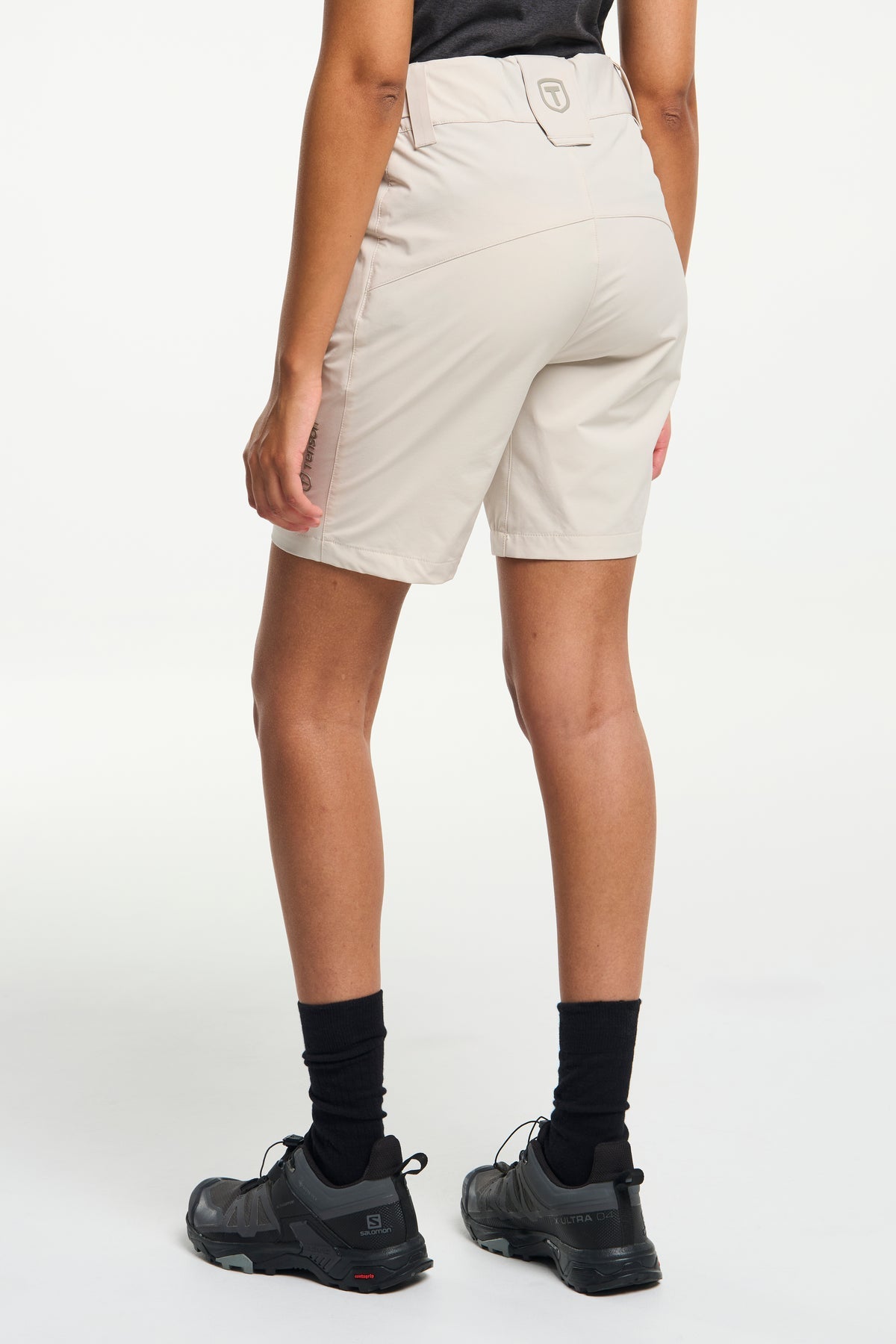 Tenson TXlite Stretch Shorts Women Sand, Produktansicht