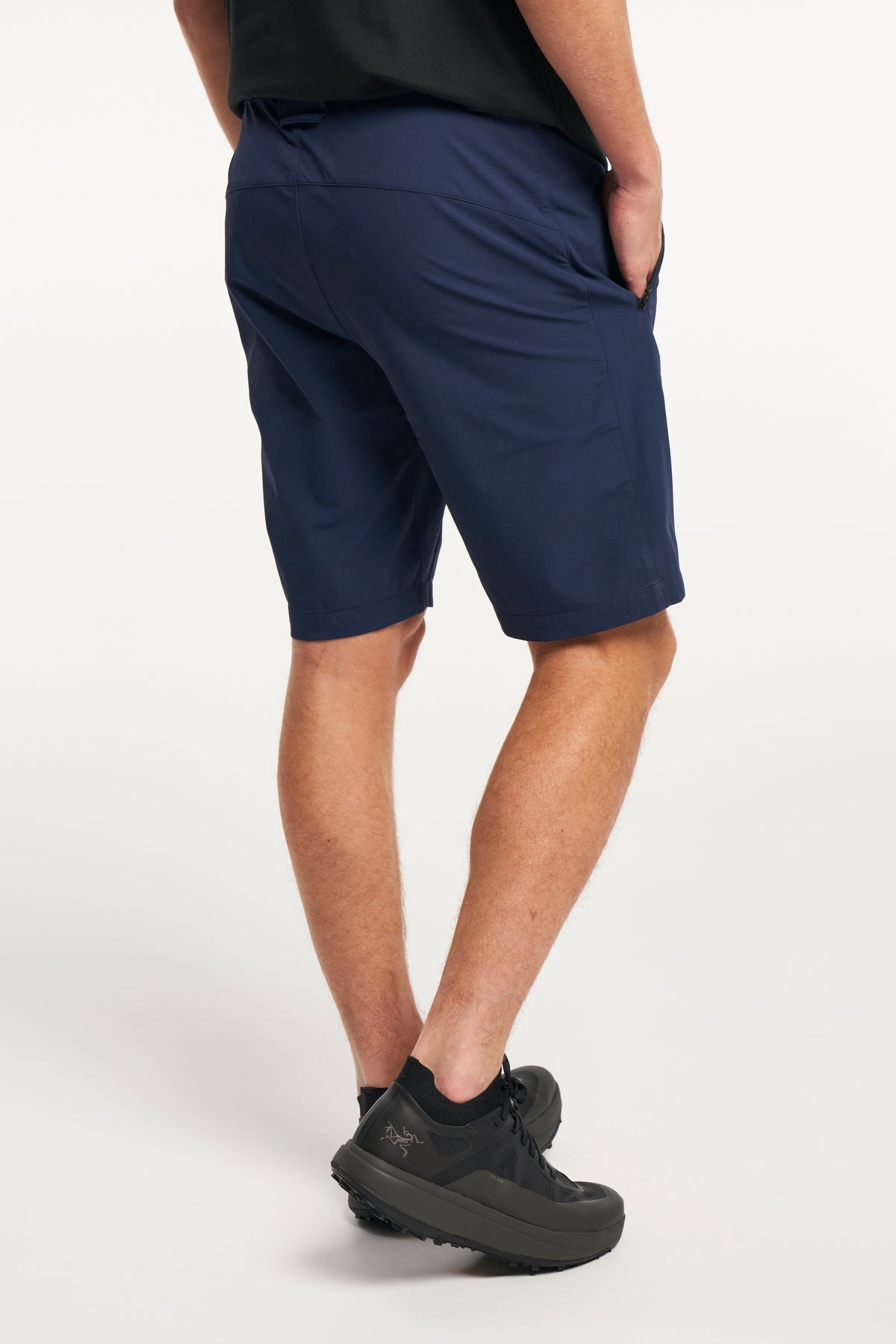 Tenson TXlite Stretch Shorts Men Dunkelmarineblau, Produktansicht
