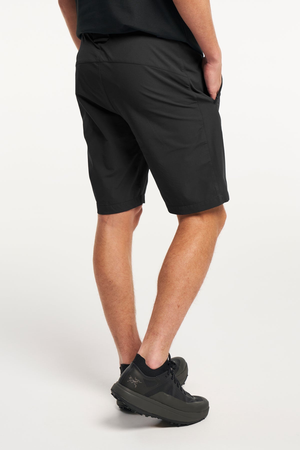 Tenson TXlite Stretch Shorts Men Schwarz, Produktansicht