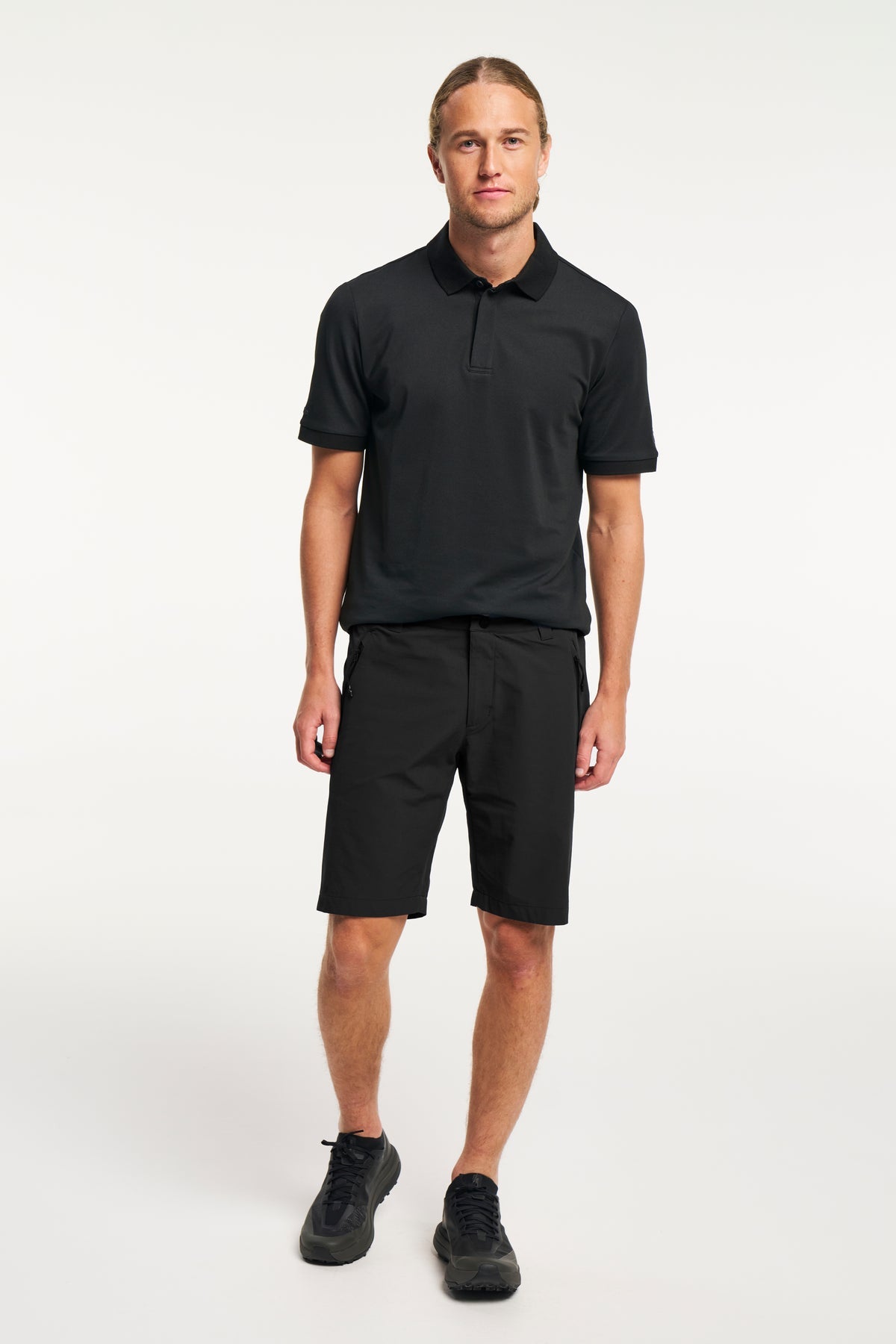 Tenson TXlite Stretch Shorts Men Schwarz, Produktansicht