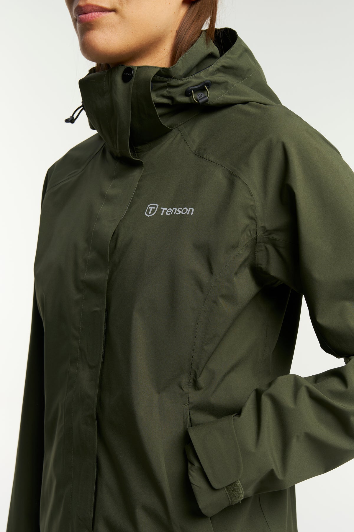 Tenson Biscaya Storm Rain Jacket Women Dunkelolivgrün, Produktansicht