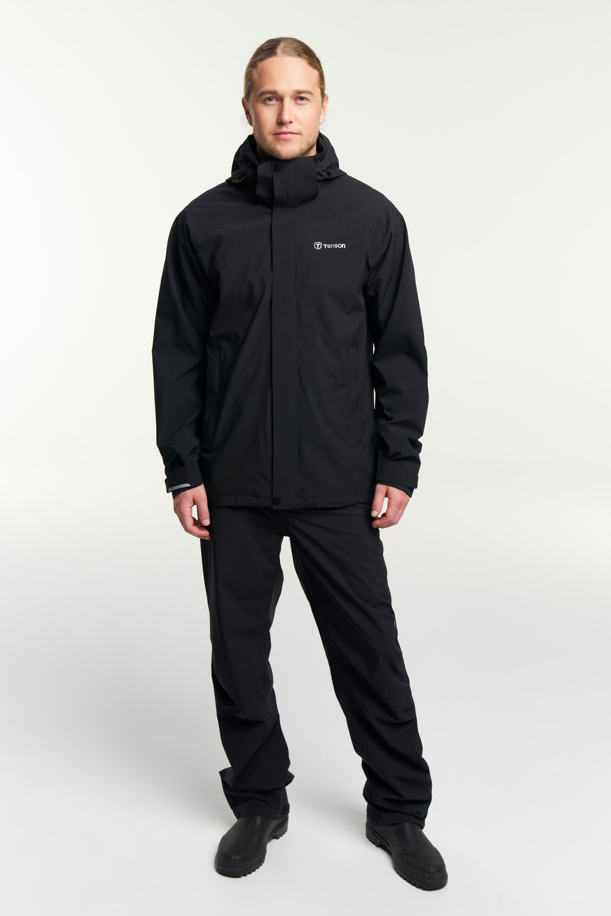Tenson Biscaya Storm Rain Jacket Men Schwarz, Produktansicht