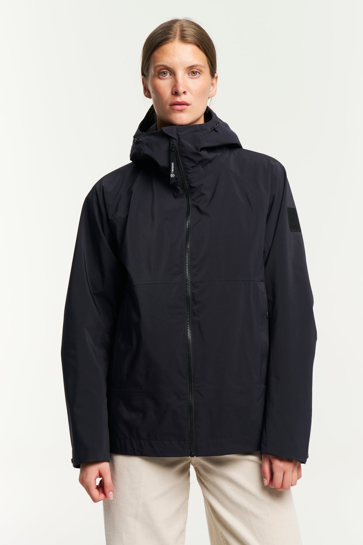 Tenson Monroe Mid Jacket Women Schwarz, Vorderansicht