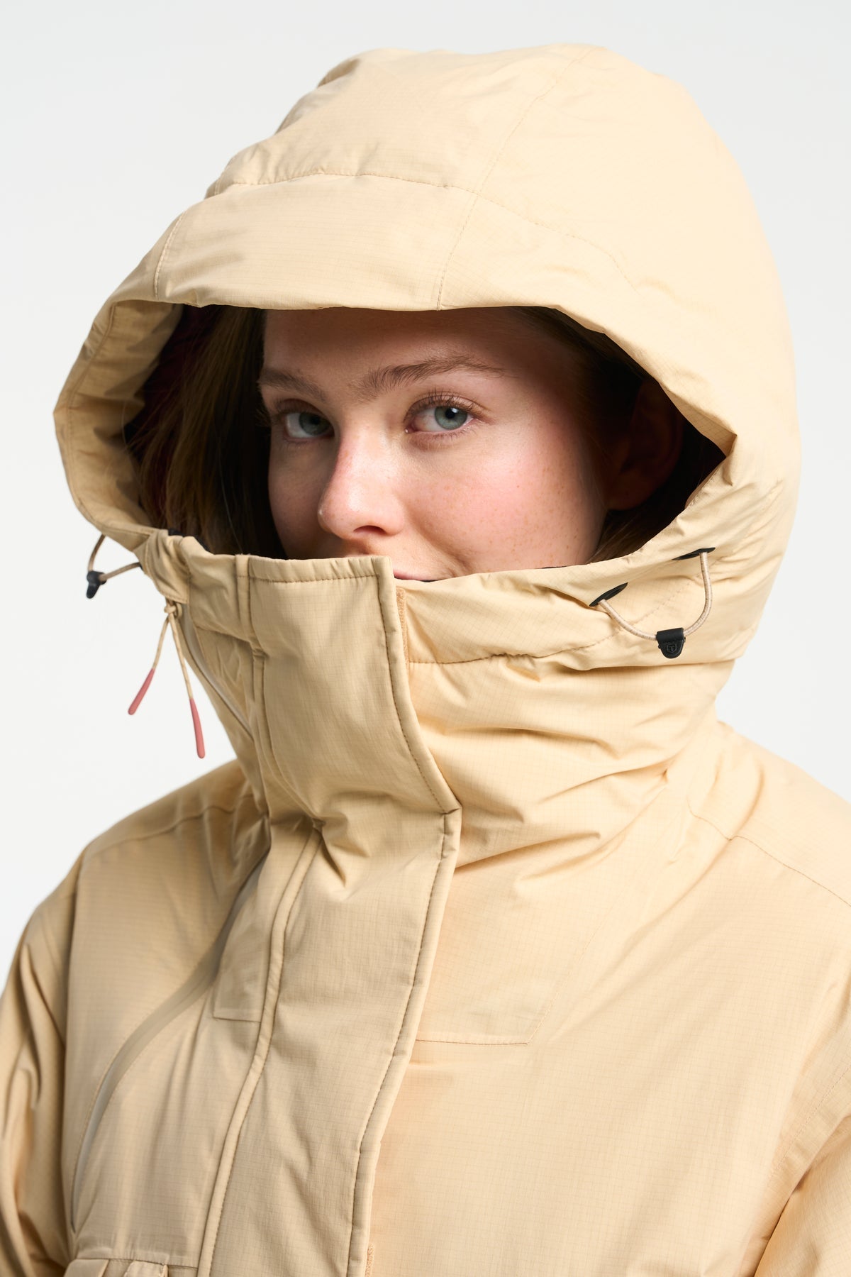Tenson Kenun Jacket Women Sand, Produktansicht