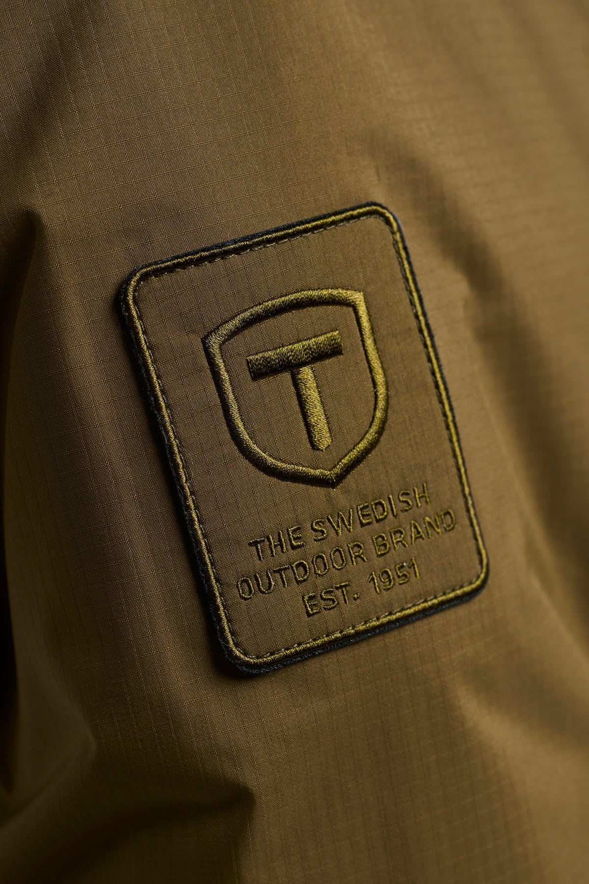 Tenson Kenun Jacket Men Dunkelolivgrün, Produktansicht