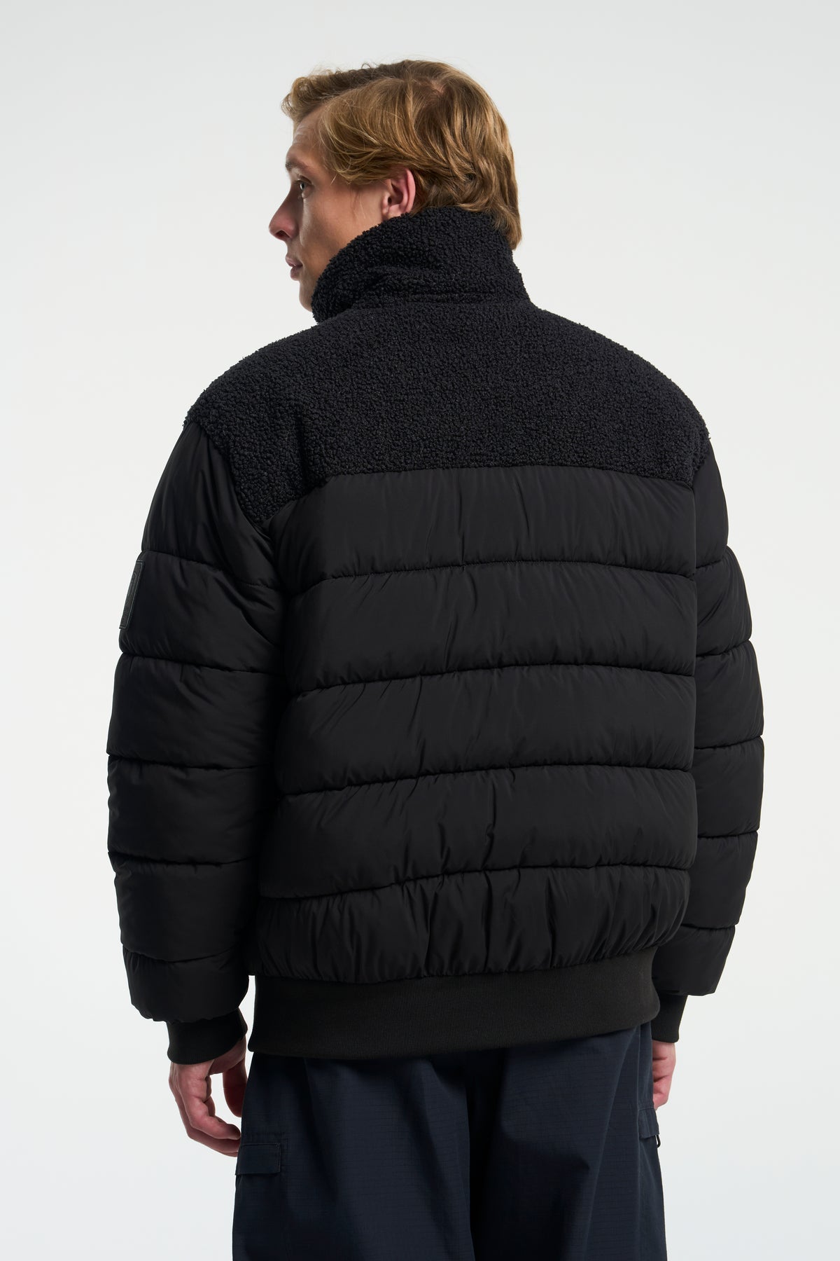 Tenson Kenun Hybrid Jacket Men Schwarz, Produktansicht
