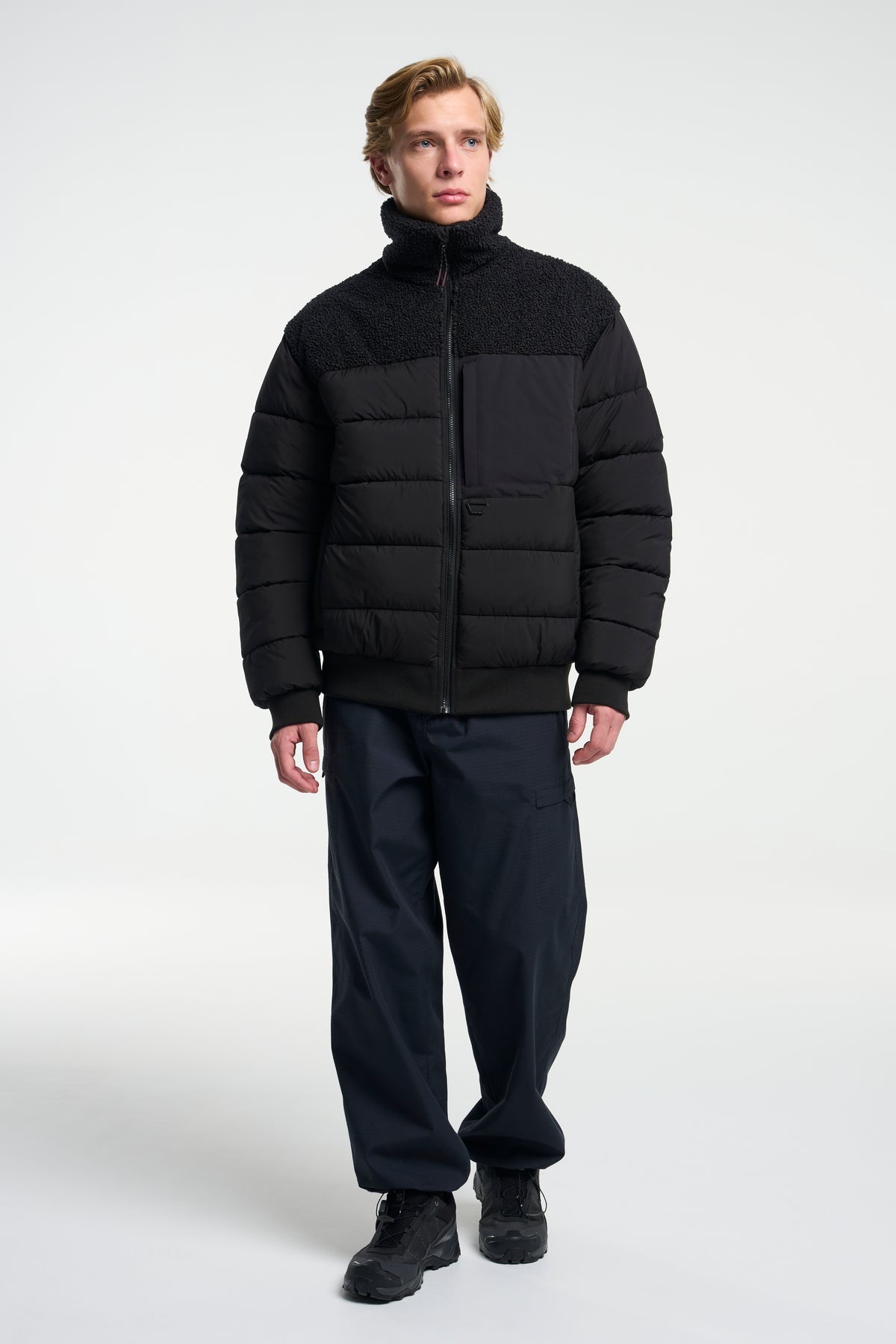 Tenson Kenun Hybrid Jacket Men Schwarz, Produktansicht