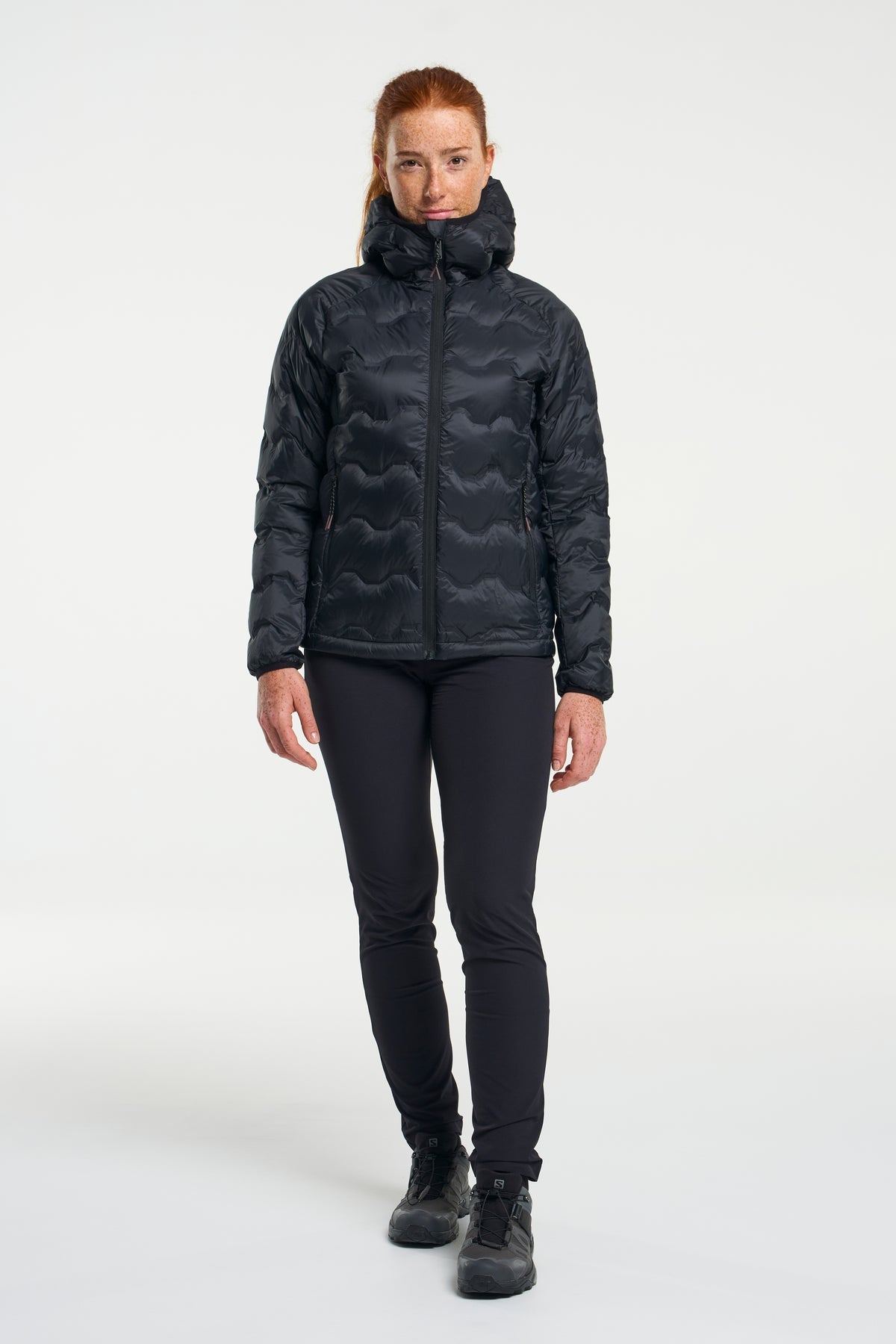 Tenson Miyabi Hood Down Jacket Women Schwarz, Produktansicht