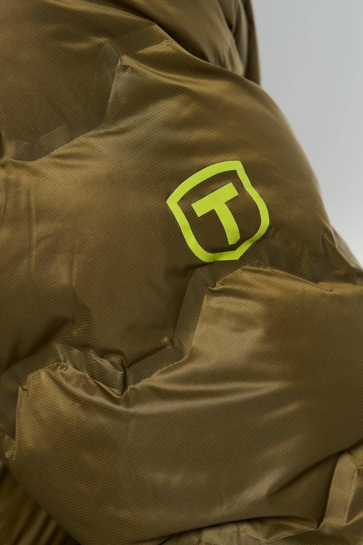 Tenson Miyabi Hood Down Jacket Men Dunkelolivgrün, Produktansicht