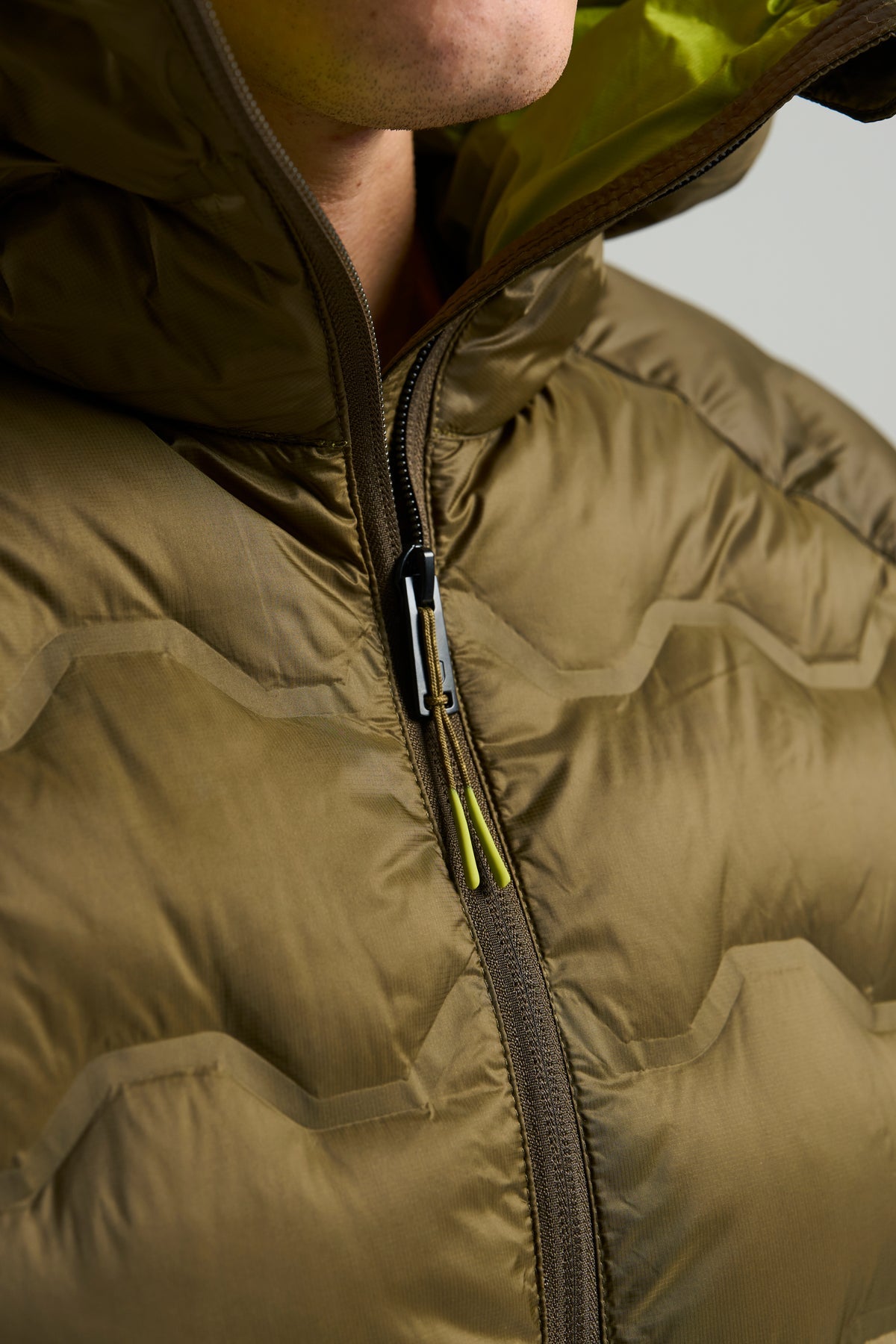 Tenson Miyabi Hood Down Jacket Men Dunkelolivgrün, Produktansicht