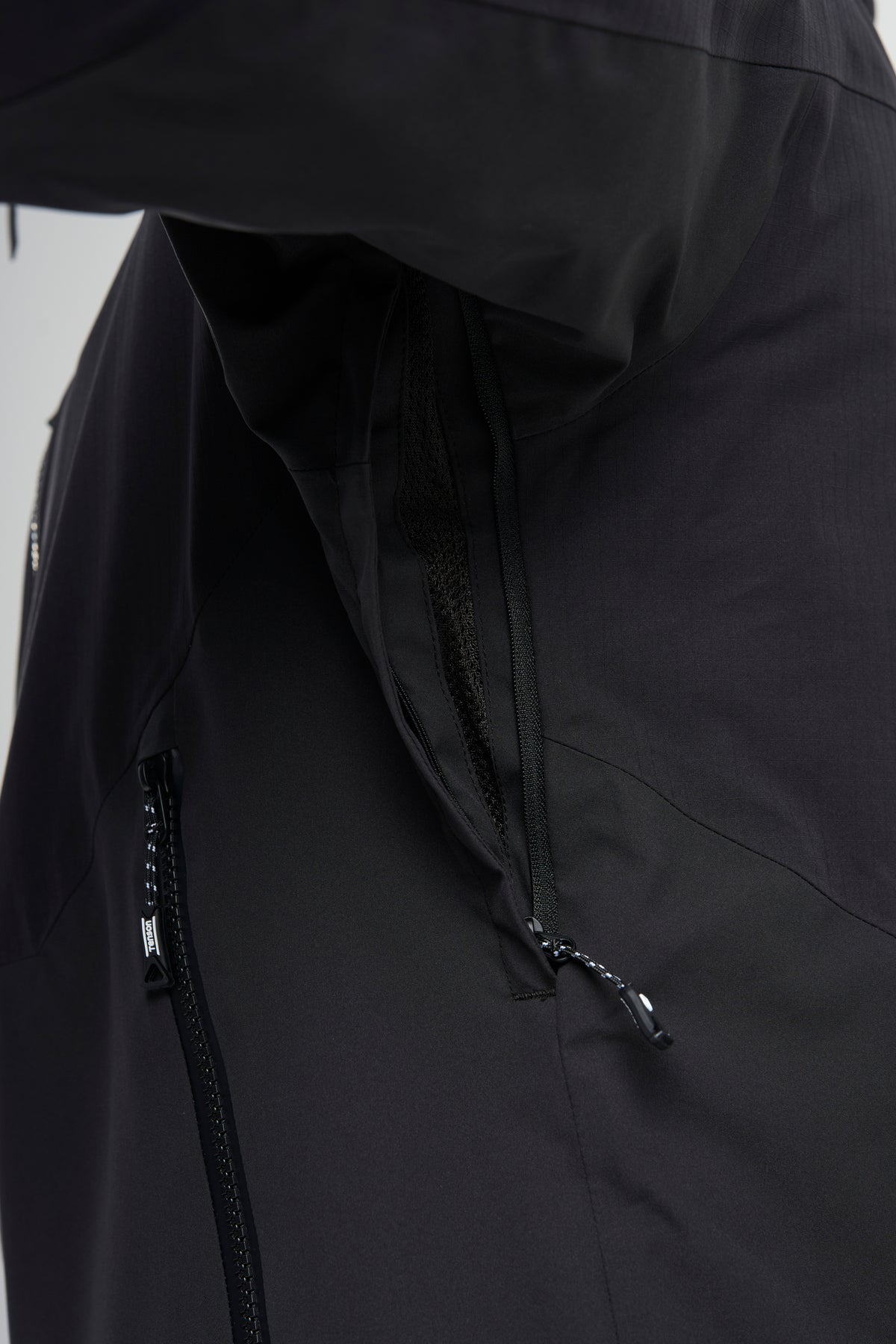 Tenson Stratos Jacket Men Schwarz, Produktansicht