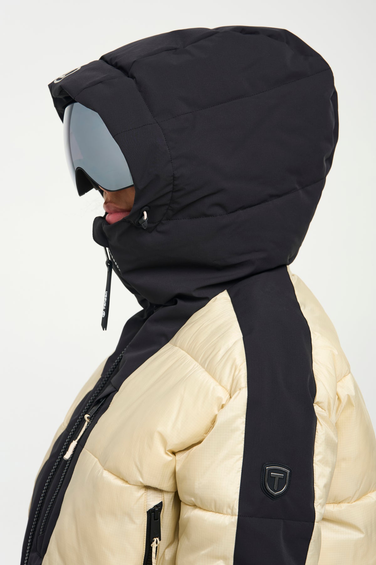 Tenson Monamie Ski Jacket Women Creme, Produktansicht