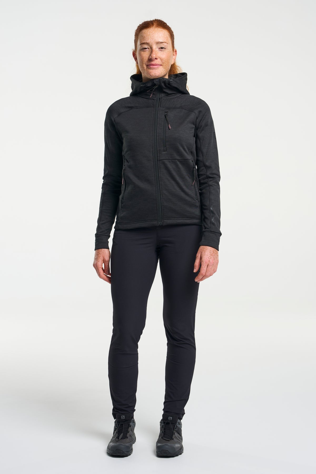 Tenson Nauka Hoodie Women Schwarz, Produktansicht