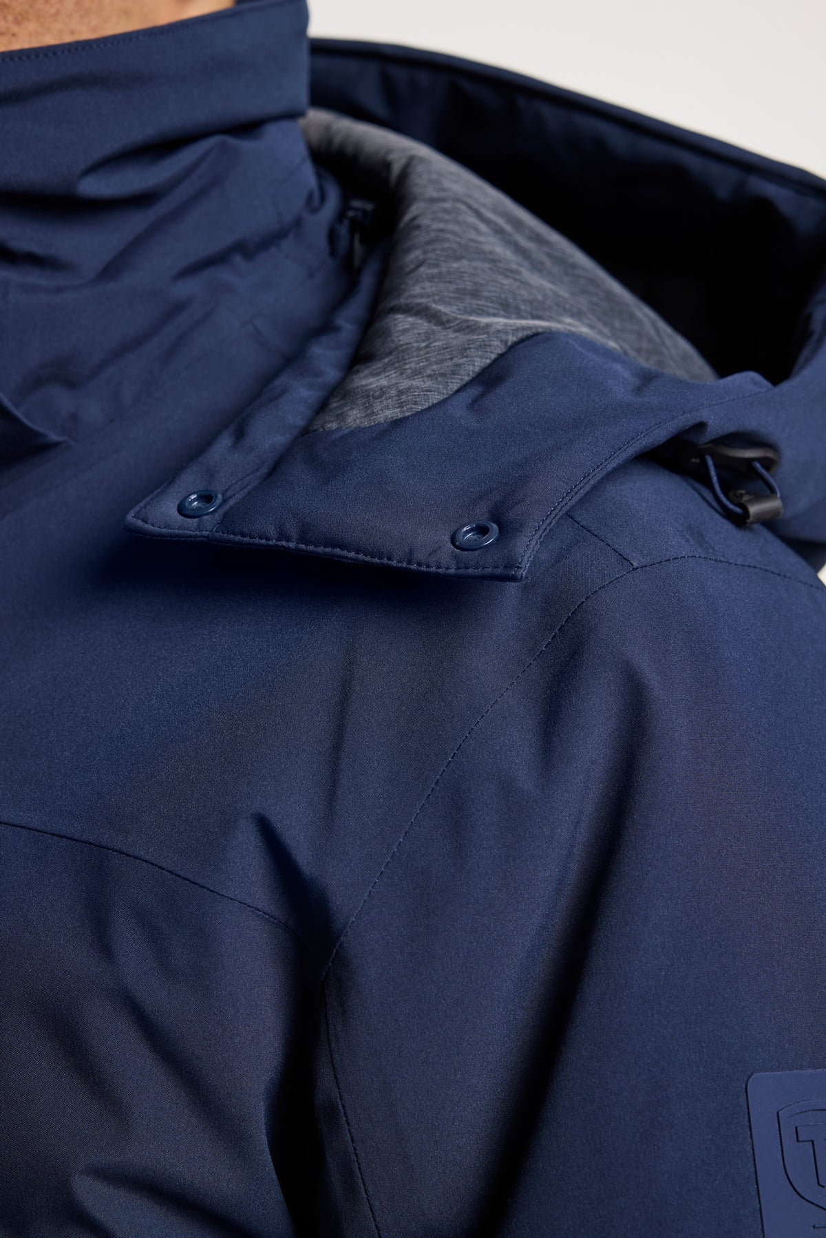 Tenson Barriér Jacket Men Dunkelmarineblau, Detailansicht