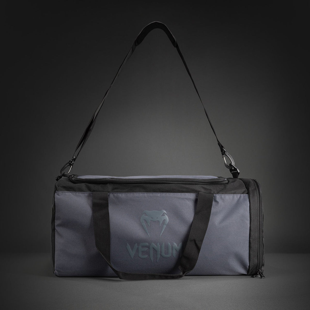 Venum Essential Sporttasche in Grau-Schwarz, Grösse M mit 37 Litern