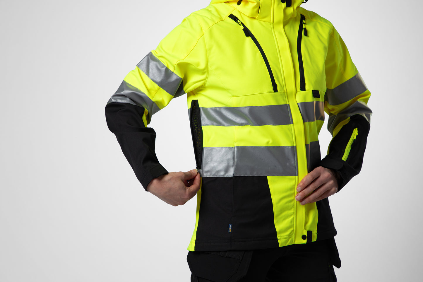 ProJob - 6424 Gefütterte Damen Softshell-Jacke EN ISO 20471 Klasse 3/2