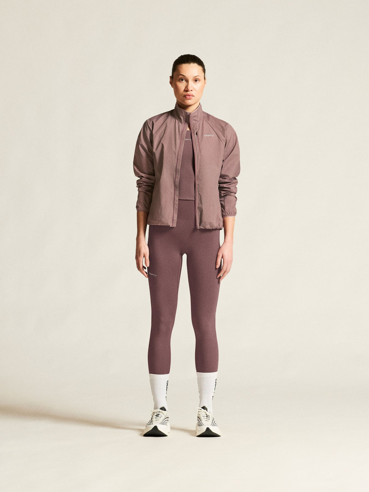 Craft Essence Wind Jacket 2 Damen in Violett, Detailansicht