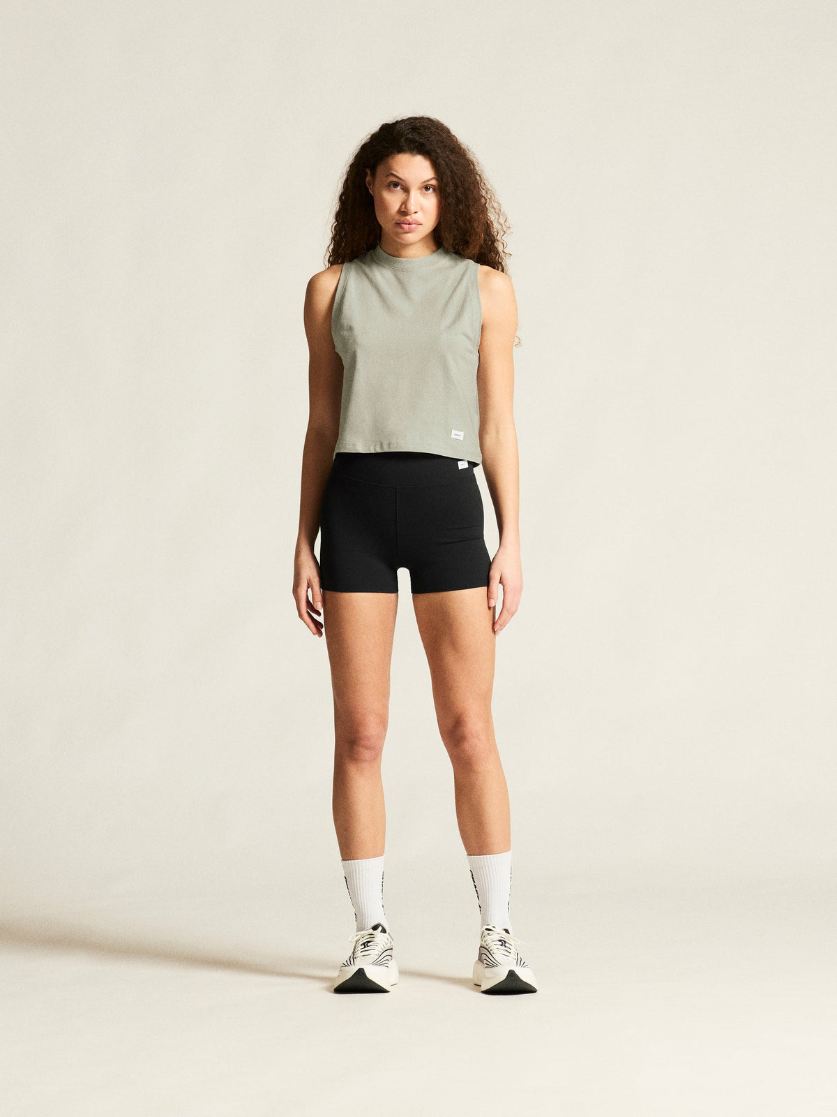 Craft Collective Hotpants Damen in Schwarz, Detailansicht