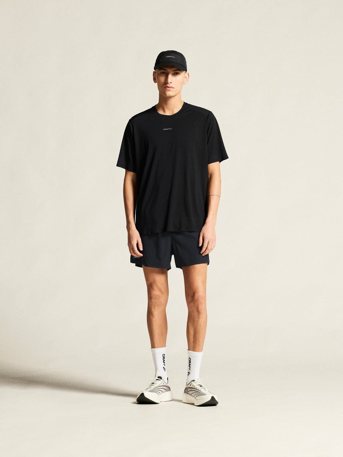 Craft Hypervent Tee Herren in Schwarz, Detailansicht