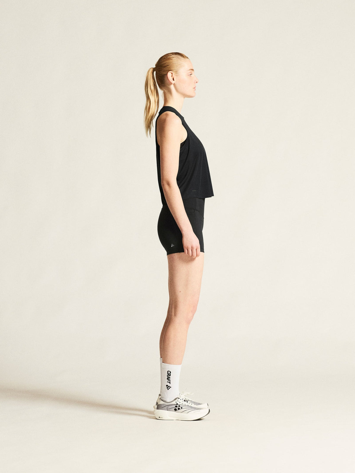 Craft Hypervent Singlet Damen in Schwarz, Detailansicht