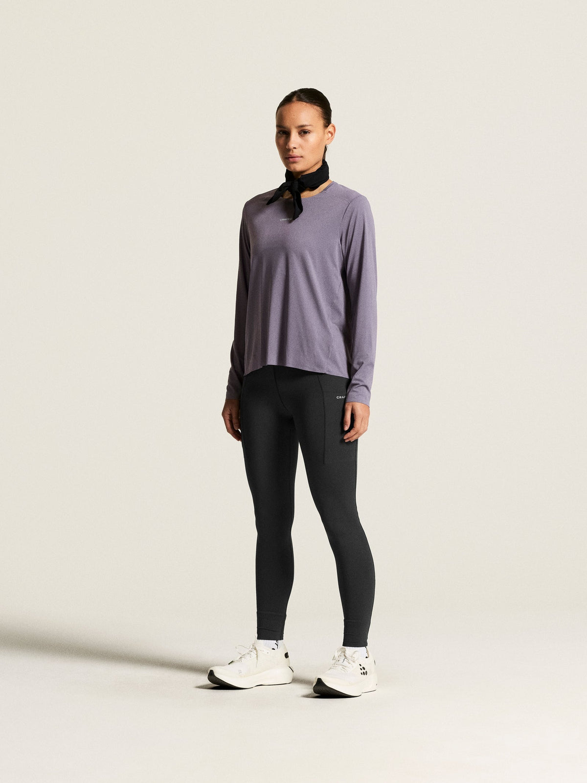 Craft Hypervent Longsleeve Damen in Violett, Detailansicht