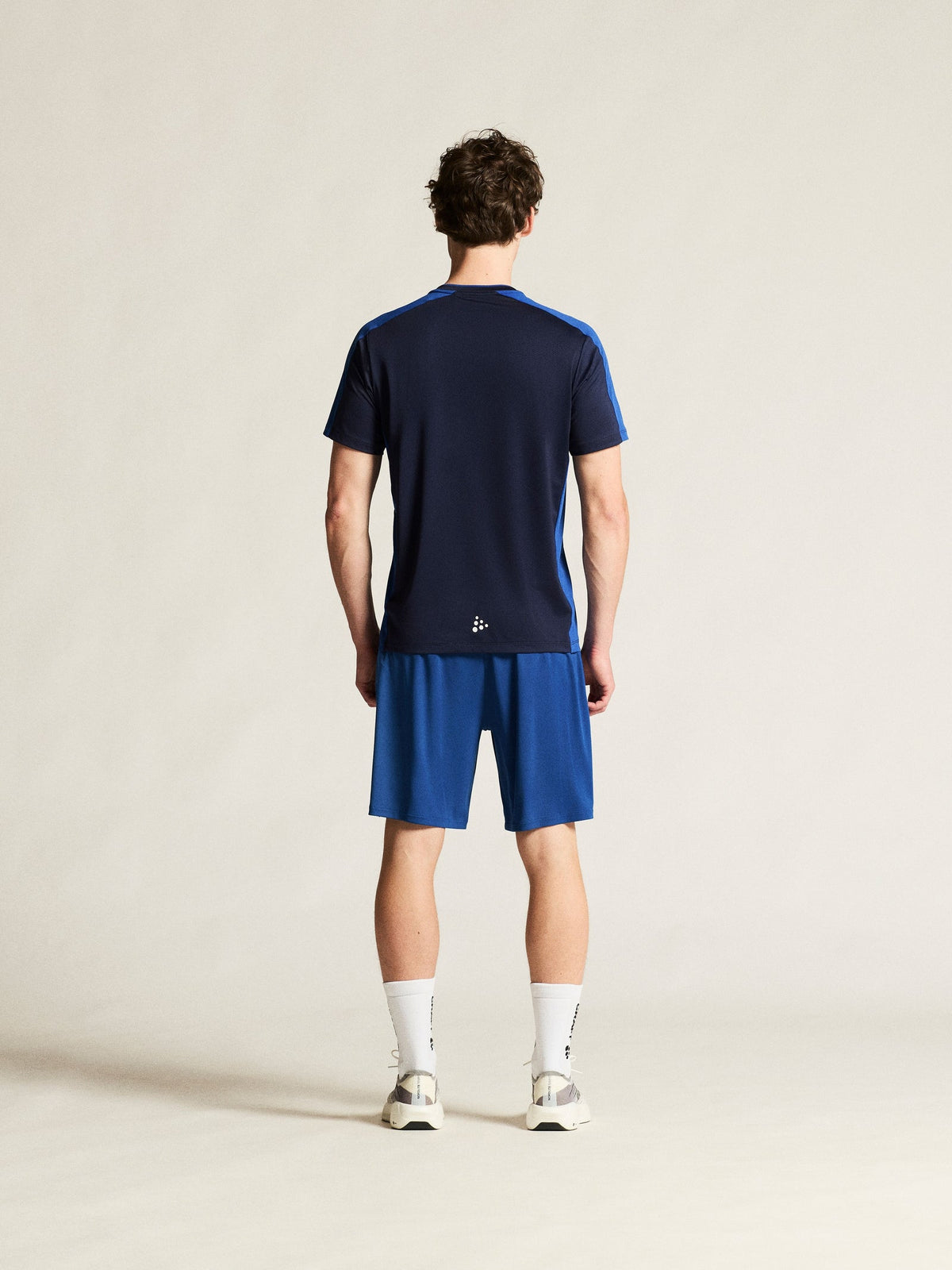 Craft Evolve 2.0 Contrast Jersey Herren in Navy/Kobaltblau, Detailansicht