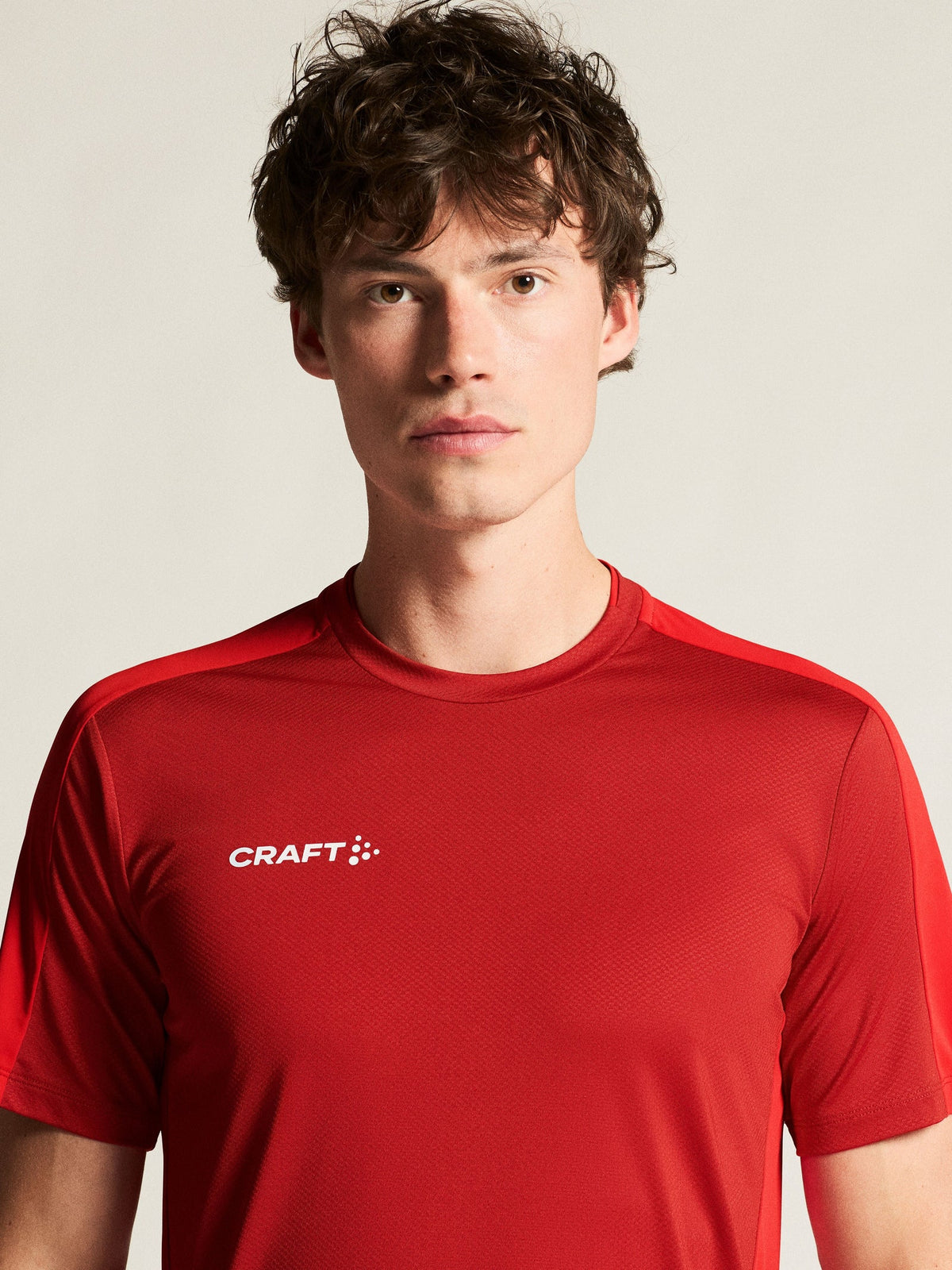 Craft Evolve 2.0 Contrast Jersey Herren in Dunkelrot/Rot, Detailansicht