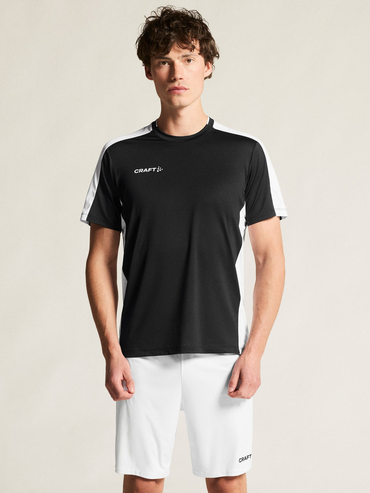 Craft Evolve 2.0 Contrast Jersey Herren in Schwarz/Weiss, Detailansicht