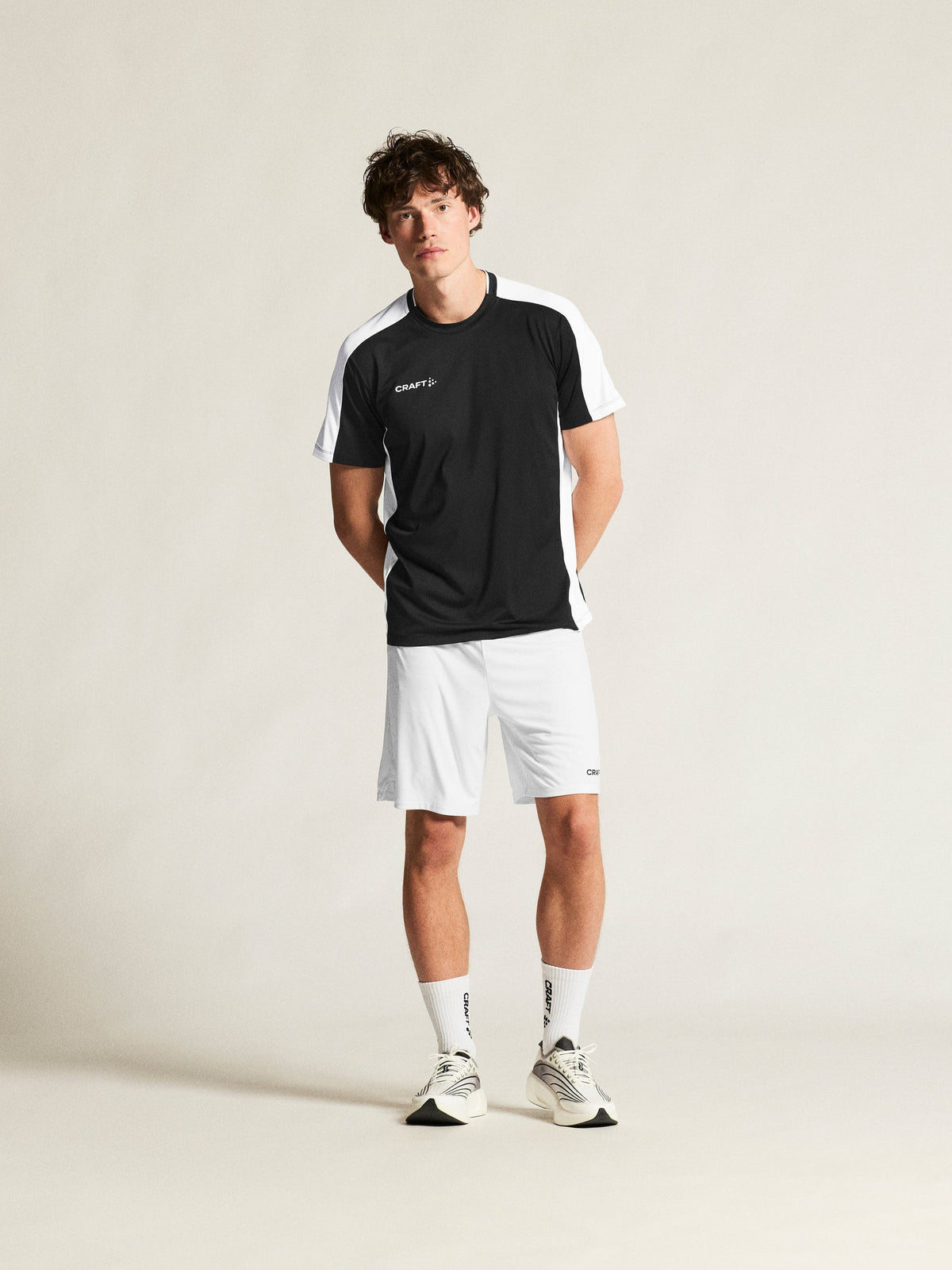 Craft Evolve 2.0 Shorts Herren in Weiss, Detailansicht