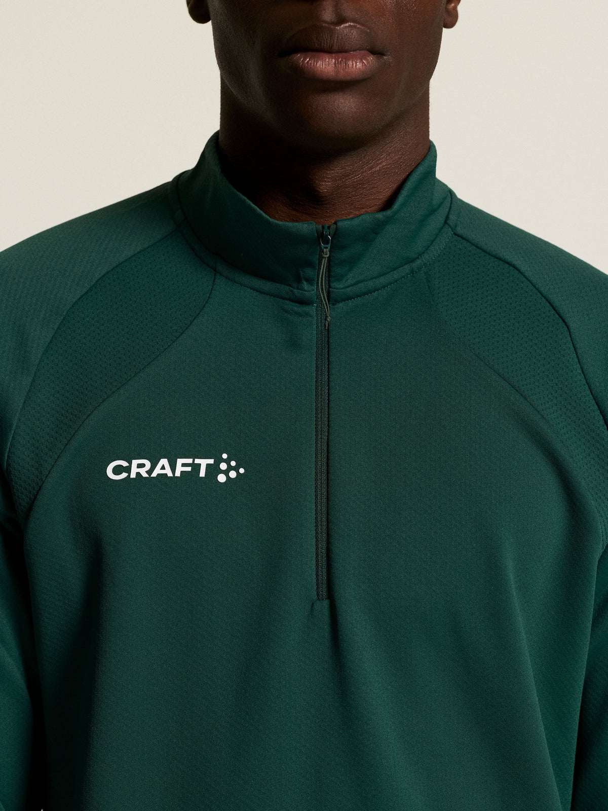 Craft Extend 2.0 Half Zip Herren in Dunkelgrün, Detailansicht