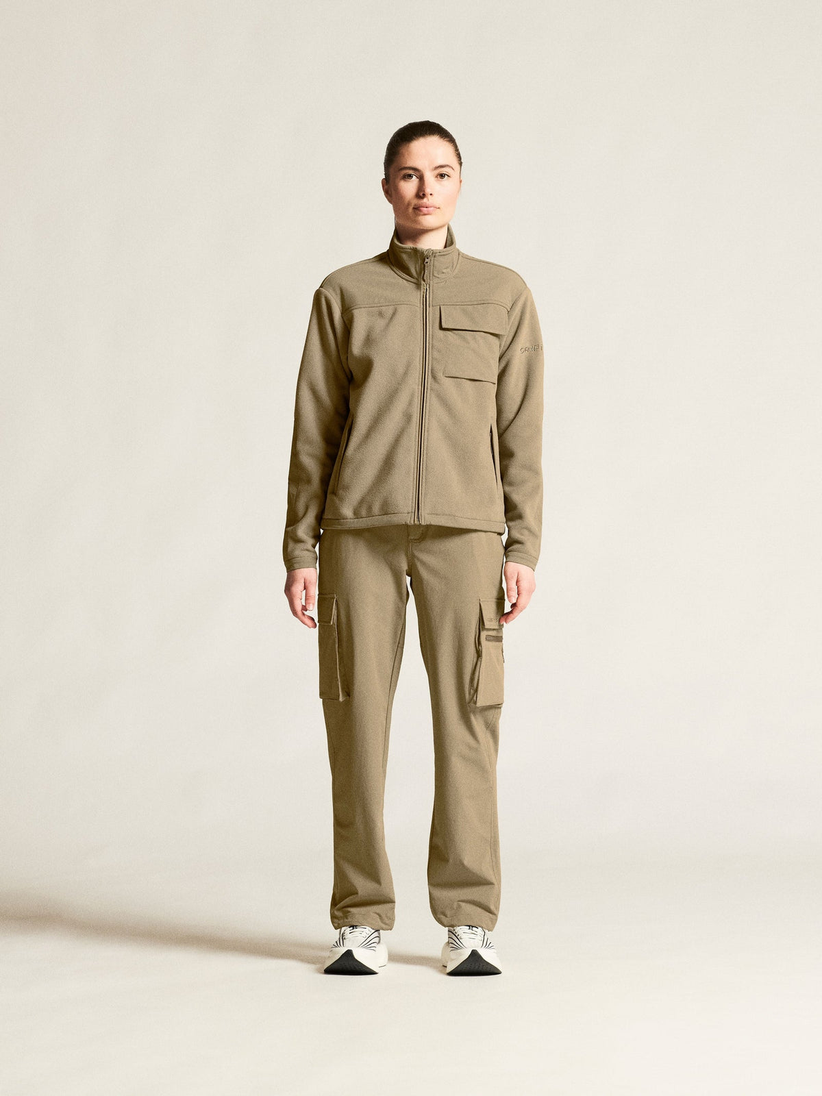 Craft Urban Cargo Pants Damen in Beige, Detailansicht