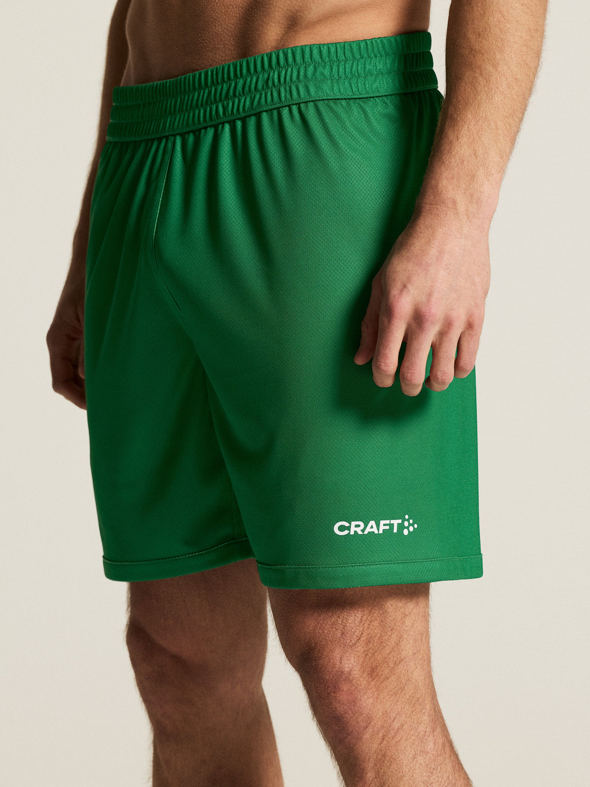 Craft Basket 2.0 Reversible Shorts Herren in Grün/Weiss, Detailansicht