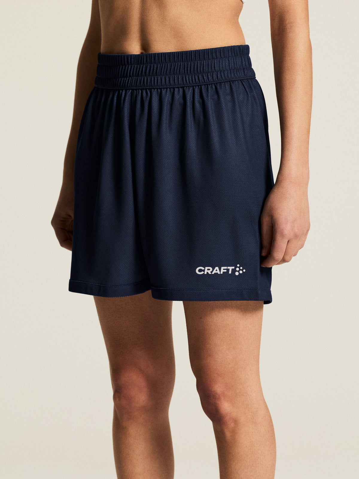 Craft Basket 2.0 Reversible Shorts Damen in Navy/Weiss, Detailansicht